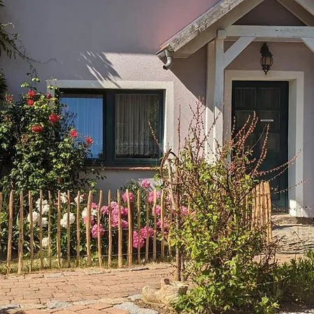 Apartment Haus Sturmfried *