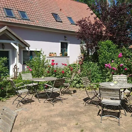 Apartment Haus Sturmfried *